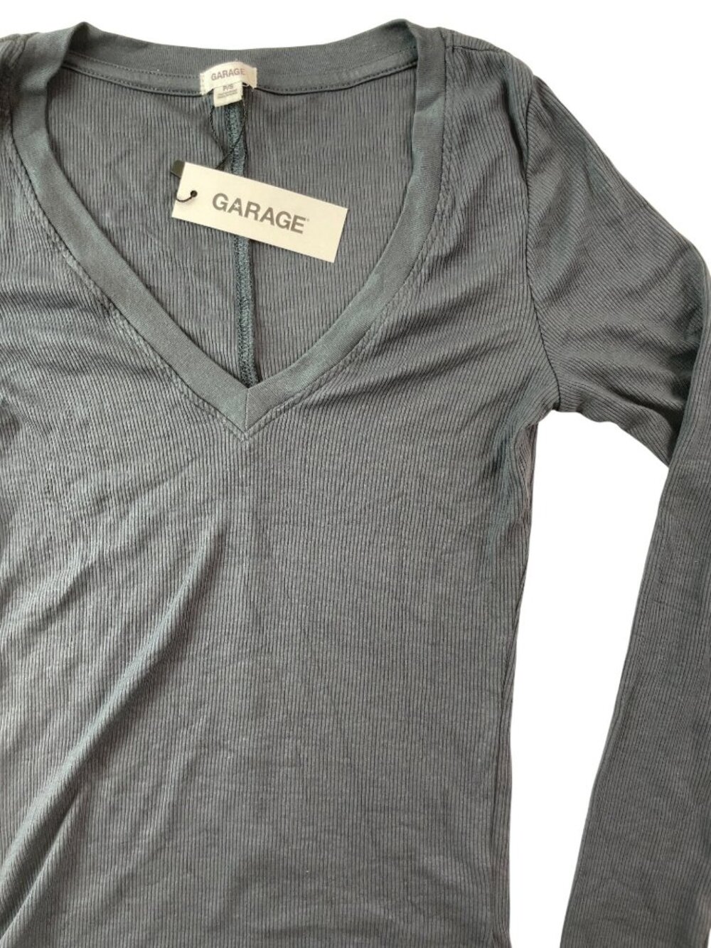Garage Serene Deep V-Neck Ribbed Long Sleeve Top In Burnt Ash Women's Size S NWT - Picture 3 of 6